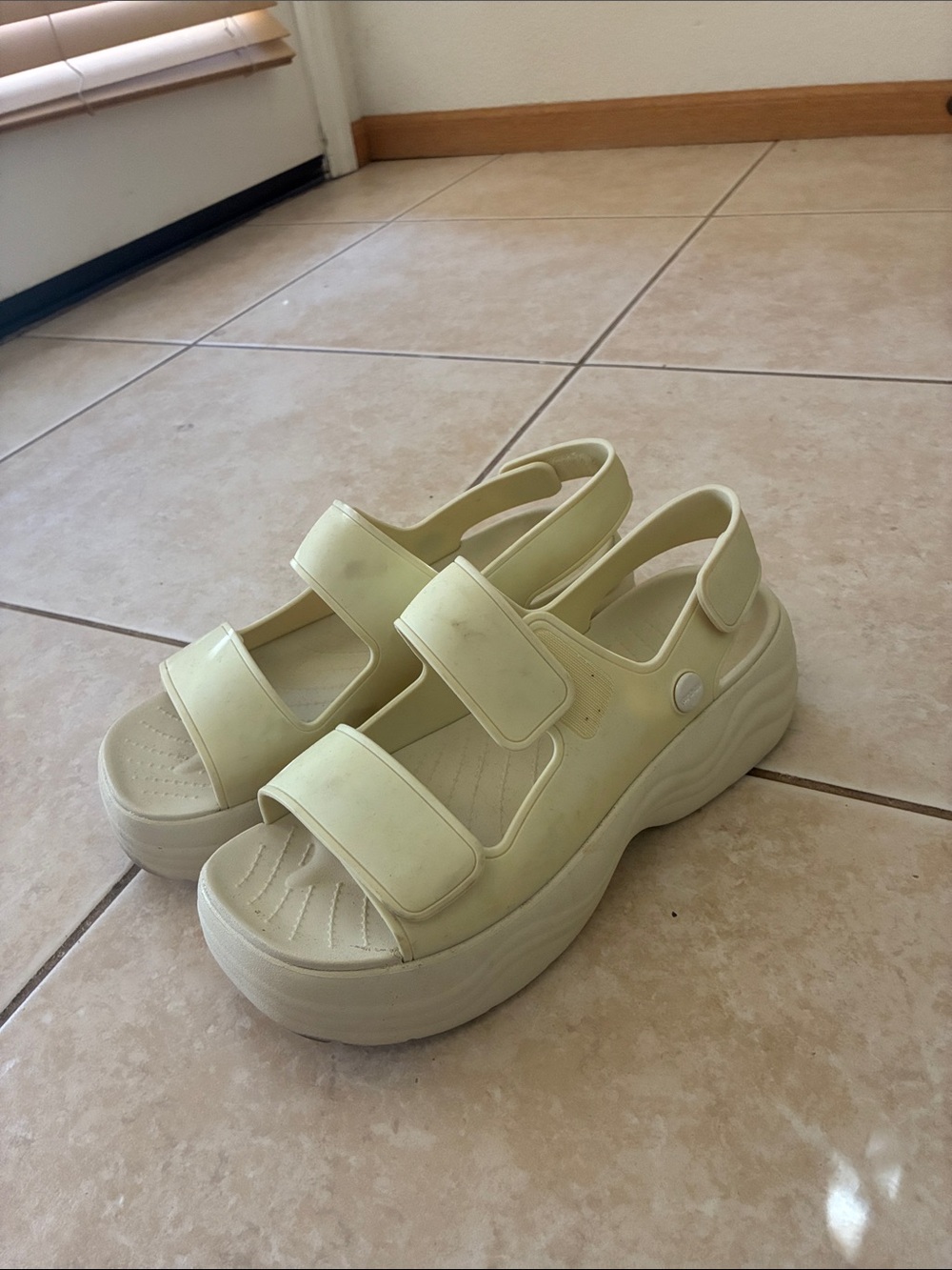 Women’s Chunky Platform CROC’s in Beige